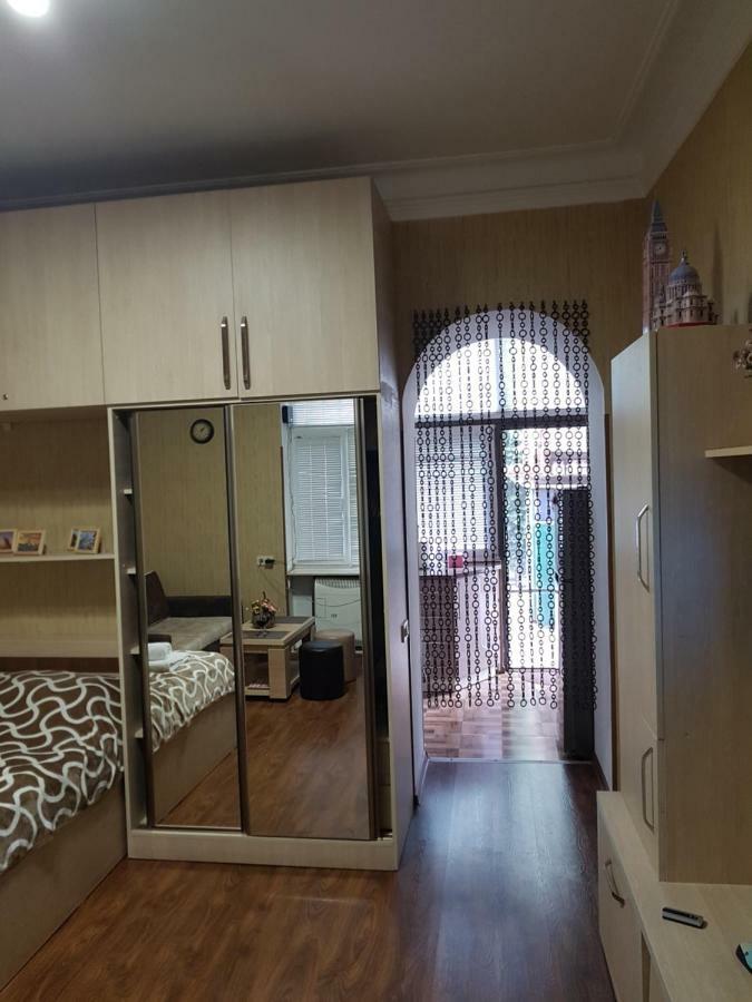 Apartment In Tiflis Exterior foto
